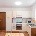 Apartments Maller